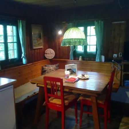 Casa de Férias Berghuette Perschlhof Murau
